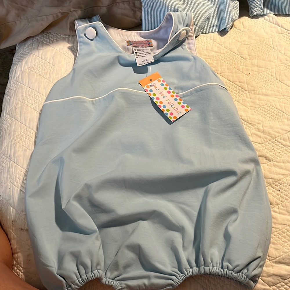 Smocked Polkadot boy bubble. NWT size 4
